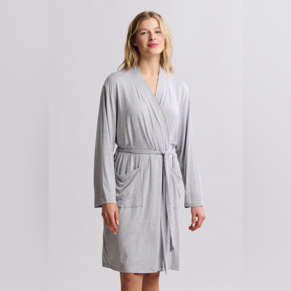Barefoot Dreams Malibu Collection Soft Jersey Short Robe Heather Gray Sz. MEDIUM